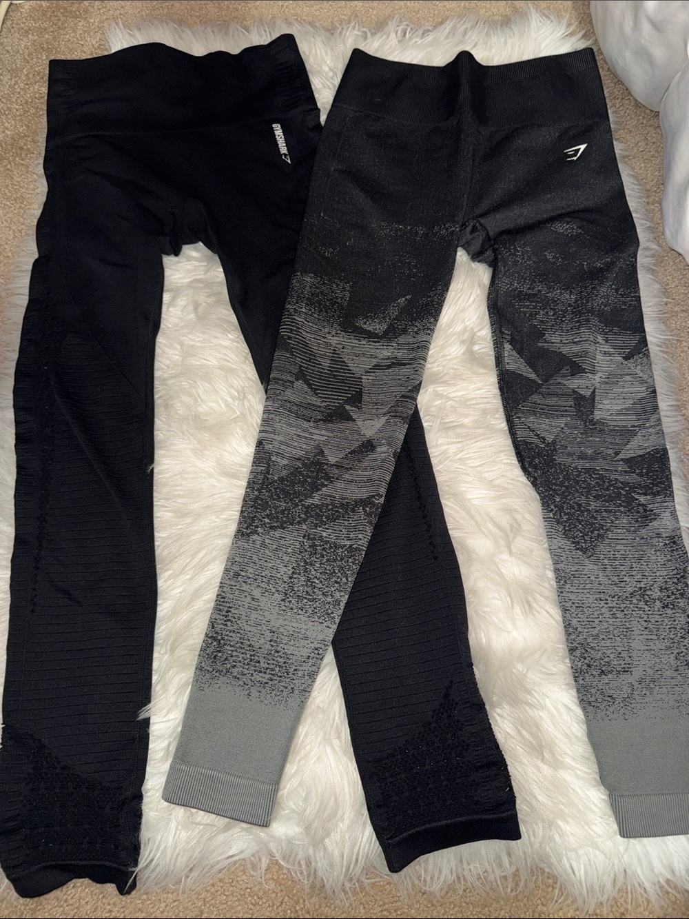 2/$20 Gymshark Seamless Leggings in Black and Gray Ombré